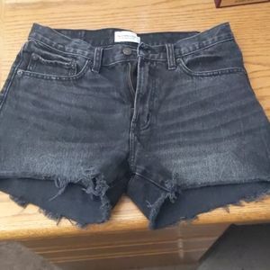 Abercrombie mid rise boyfriend shorts